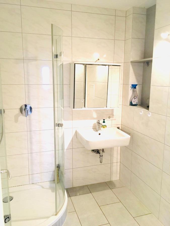 Gemuetliches Zimmer 20 Min Vom Frankfurt Hbf 1 Langen  Eksteriør bilde
